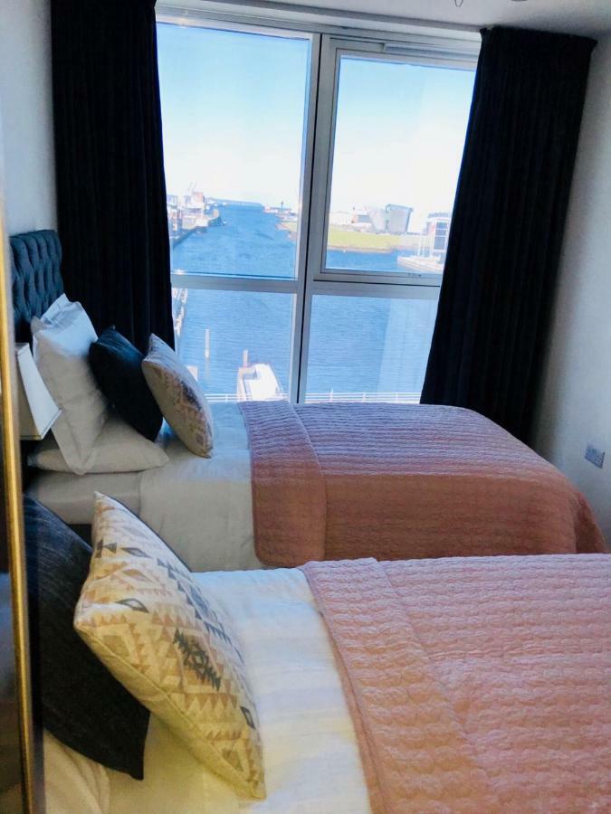 Luxury 2 Bedroom Apartment In Prime City Location Belfast Esterno foto